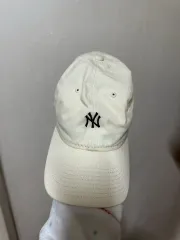 ニューエラ ヤンキース ベースボールキャップ アイボリー