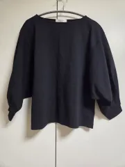 Assuline レディース ブラック バルーンフィット Tシャツ