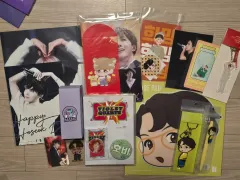 BTS ジェイホープ グッズ まとめ売り (公式グッズ・非公式グッズ まとめ)