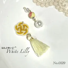 No.0129　タッセル付きピアス