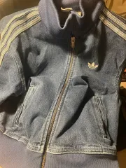 アディダス デニム ジャージ ファイヤーバード クロップド