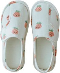 Item thumbnail for item 3c419cd9-e32b-48d7-8fe1-18be56d40531