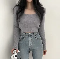 スクエアネック ニット