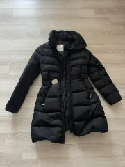 MONCLER モンクレール レディース ベルト付き ダウンジャケット ロング丈 ブラック S