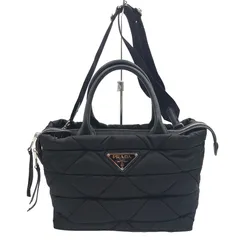 プラダ PRADA ショルダーバッグ パデッド Re Nylon ２WAYトート ハンドバッグ 肩掛け 斜め掛け シンプル きれいめ おしゃれ ブラック シルバー ナイロン テスート 1BG436【中古 A品】 当店通常価格249800円