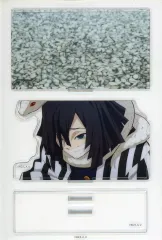 【中古】アクリルスタンド・アクリルパネル 伊黒小芭内(左向き/背景 石) 「鬼滅の刃 蛇柱・恋柱カフェ in ufotable Cafe×マチ★アソビCAFE 伊黒小芭内 ランダムミニジオラマアクリルスタンド」