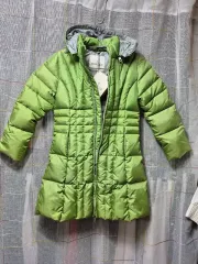 モンクレール 女子児童 8A ロング ダウン グリーン