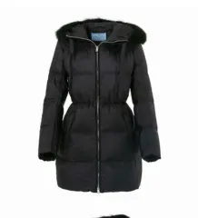 PRADA ブラック フード ファー ダウンコート 42