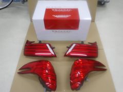 P527　TT30ALP-RC-4 ヴァレンティ ジュエルLEDテールランプ Revo アルファード シーケンシャル 30系後期モデル レッドレンズ/クローム