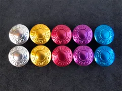 【最速発送】Cinelli チネリ メタルバーエンドキャップ【ロードバイク】【おしゃれ】【コーディネート】【ドロップバー】【ブルホーンバー】のサムネイル
