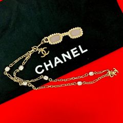 希少！CHANELシャネル コスメモチーフ ロングパールネックレス 希少！CHANELシャネル コスメモチーフ ロングパールネックレス - メルカリ