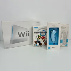 【動作品】 Nintendo Wii  任天堂 ニンテンドー ゲーム機　マリオカート(ハンドル付き) + はじめてのWiiパック + ヌンチャク