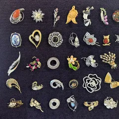 【フォロー割！】ブローチ　まとめ売り　大量　150点　GT-BR52