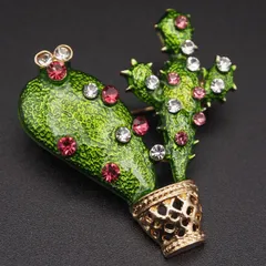 M357 ブローチ サボテン カラーストーン風 グリーンエナメル ゴールド デザイン コスチュームジュエリー