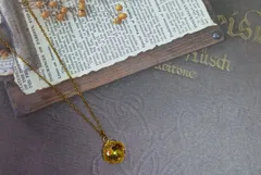 【ハンドメイド】クリスタルビーズ　ネックレス