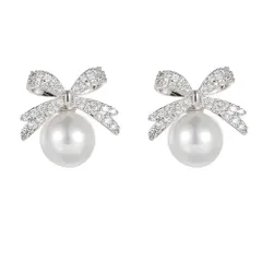 【在庫処分】ピアスリボン 真珠 金属アレルギー対応 最高級ジルコニア 18K 18金 ゴールド人気 蝶結び 人気 ピアス ピアス 誕生日 レディース パール プレゼント K.L.Y