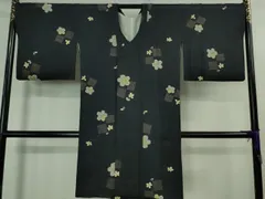 平和屋着物■極上　道行コート　ロング丈　舞桜　濃紺地　金彩　反端付き　逸品　DZAB3053kh6