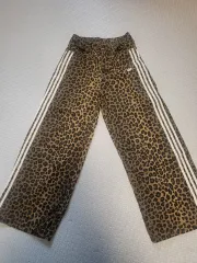 アディダス ヒョウ柄 レオパード デニムパンツ 27サイズ