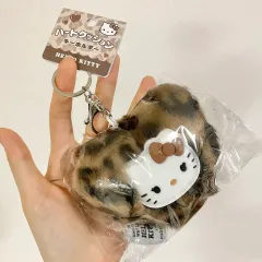 日本正規品 ハローキティ レオパードキティ ハート ファー キーホルダー