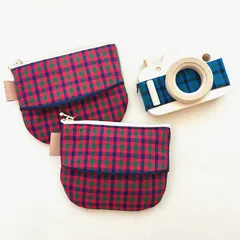 【ファミリア風チェック】　ポケットティッシュケース付きポーチ