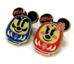 【中古】バッジ・ピンズ ミッキーマウス＆ミニーマウス(だるま) ピンバッジ2個セット 「ディズニー」 東京ディズニーリゾート限定 2014年ニューイヤーグッズ