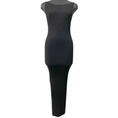 2026年最新】百々千晴 シシクイの人気アイテム - メルカリ