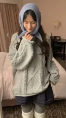 グレー ケーブル編み ウールニット