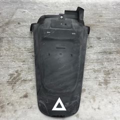 ヤマハ マジェスティ125FI リアインナーカウル リアフェンダー 5CA 