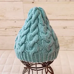 アラン模様のとんがりニット帽 :スモークブルー