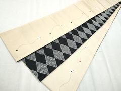 Item thumbnail for item a3d1cf6e-43a5-4254-a435-4cd40d98ebed