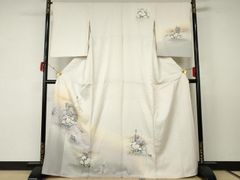 付け下げ 単衣 作家もの 刺繍 スワトウ刺繍 波文様 蝶 着物 061b 