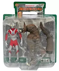 【中古】フィギュア ウルトラマン対ゴモラ 「ウルトラマン」 ウルトラマンシリーズ ウルトラマンダブルソフビフィギュア
