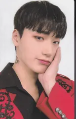 ATEEZ THE WORLD EP.1:MOVEMENT SAN トレーディングカード 花びら