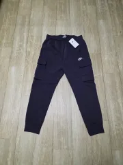 ナイキ 起毛 カーゴ パンツ