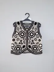 クロシェ 編み ベスト ブラック/アイボリー