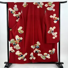 振袖 身丈158cm 裄丈64cm M 袷 貝合わせ 桜 金糸 金彩 赤 正絹 秀品 【中古】