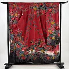 振袖 身丈157.5cm 裄丈63.5cm S 袷 草花 流水 染め分け ぼかし 赤 正絹 名品 【中古】