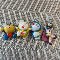 【匿名発送】藤子・F・不二雄ミュージアム限定　ガチャ めじるしアクセサリー　4点