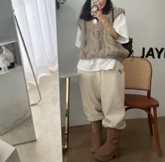 ニットベスト (ベージュ)