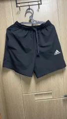 アディダス ブラック ハーフパンツ