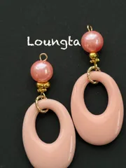 4064春の桜イメージしました 樹脂ピアス 大ぶりピアス