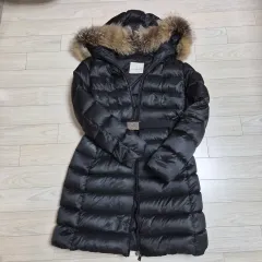 MONCLER モンクレール Tシャツ ブラック ロング ダウン サイズ2