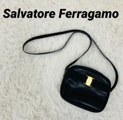 Salvatore Ferragamo サルヴァトーレ フェラガモ ショルダーバッグ ヴァラリボン 黒 ブラック 肩掛け ポーチ ポシェット ゴールド 金具 レザー 高級 ゴージャス