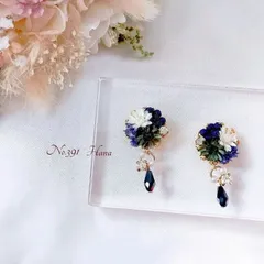 No.391　夜空　本物のお花のピアス　イヤリング