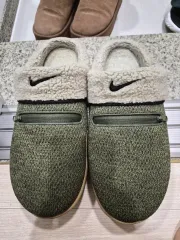 ナイキ コートバーロウ SE (カーキ) 310 サイズ 出品