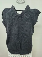ニットベスト ブラック Vネック
