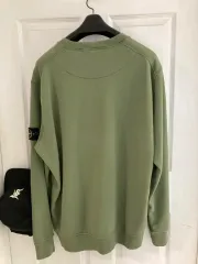 ストーンアイランド クルーネック スウェットシャツ オリーブグリーン 3XL