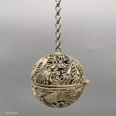 【新品?未使用】 香球 透かし彫り 銅香炉 花鳥紋 双龍紋 双鳳紋 金属鎖 香道具 裝身具 ストラップ ペンダント 装飾 収蔵品 鑑賞 ランダム発