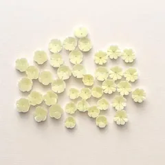 花アクリルパーツ 小さめ 10個入 素材 材料 ハンドメイド　4タイプ　 pt-2994