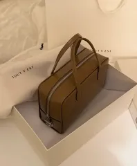 TOUT Y EST LOQUET BAG スモール